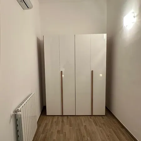 Vendégház Indipendenza 37 *